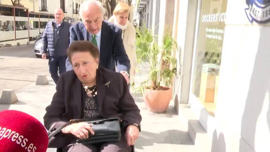 En familia y con un deseo, así ha celebrado Doña Margarita su cumpleaños