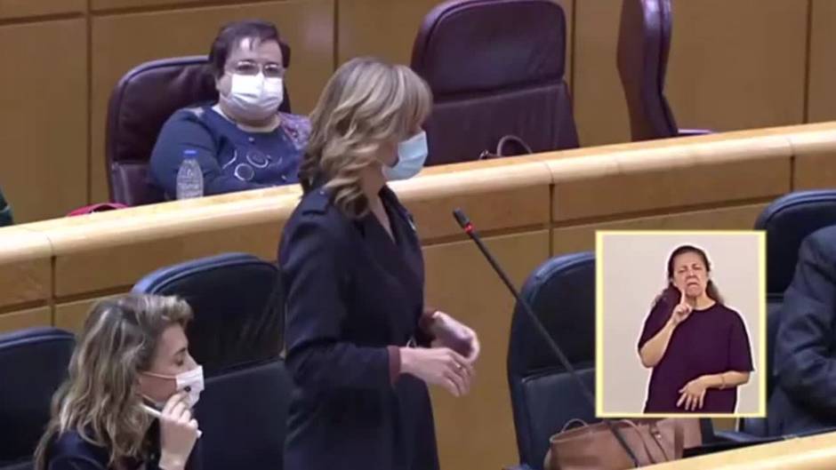 Alegría dice que filosofía estará presente en el currículo educativo "mucho más" que en Europa