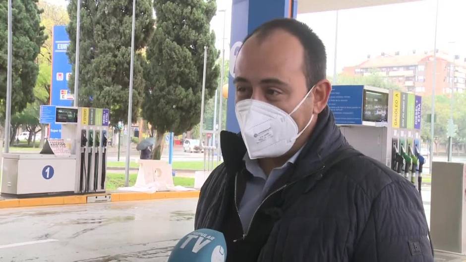 Empresario del sector de las gasolineras desconfía de la bonificación del combustible