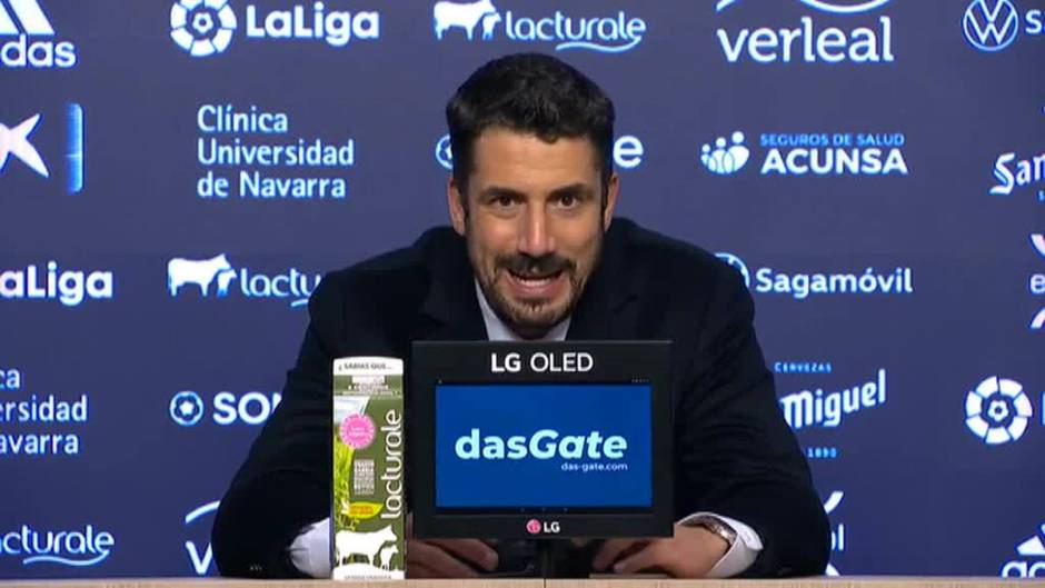 El Alavés cae en el descuento ante el Osasuna y su técnico cree que todavía "se puede" salvar del descenso