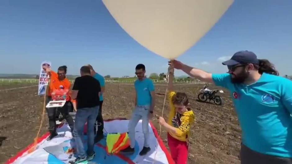 Un restaurante turco lanza por primera vez un kebab al espacio