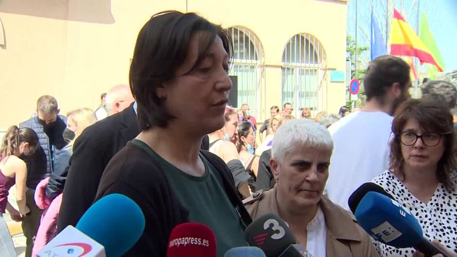 Vilanova del Camí condena el asesinato machista de una vecina