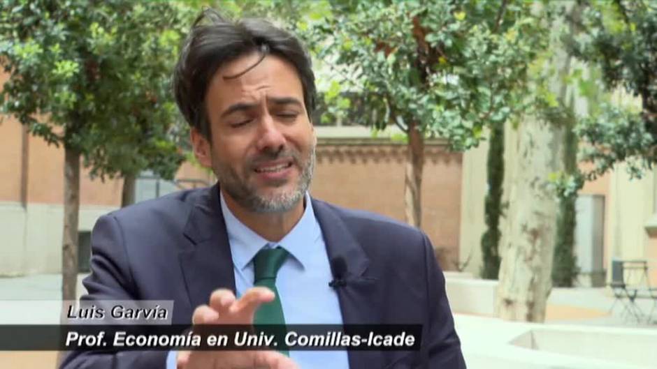 ¿Hay muchos trabajadores públicos en España?