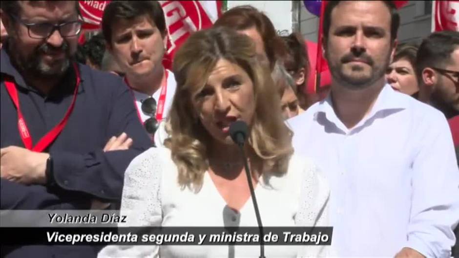 Sindicatos y Gobierno se manifiestan juntos por el 1º de mayo entre advertencias a los empresarios