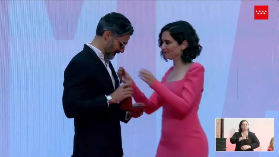 Ayuso preside el acto del 2 de Mayo sin restricciones, arropada por Feijóo y con 700 invitados