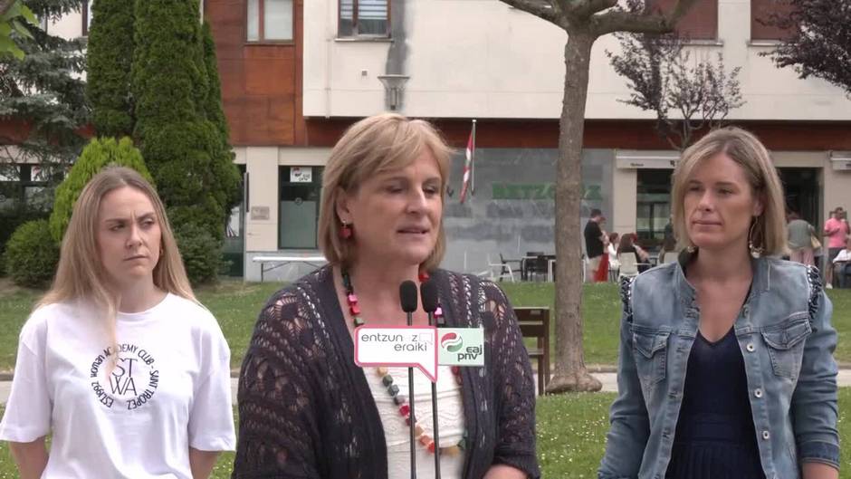 PNV califica de "poco edificante" el "espectáculo público" del Rey emérito en Sanxenxo