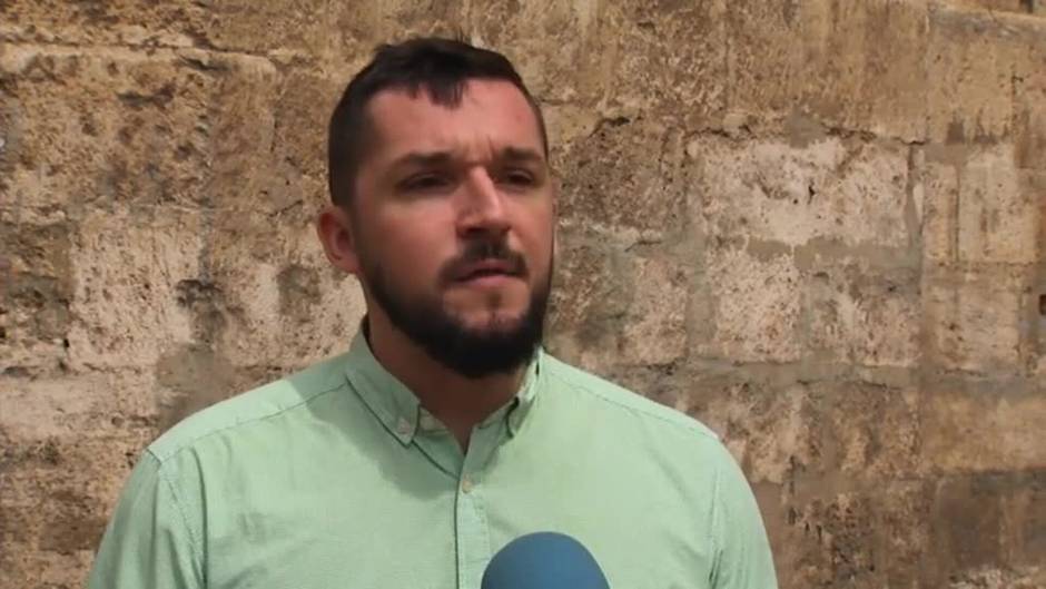 Menores en manada alentados por la pornografía