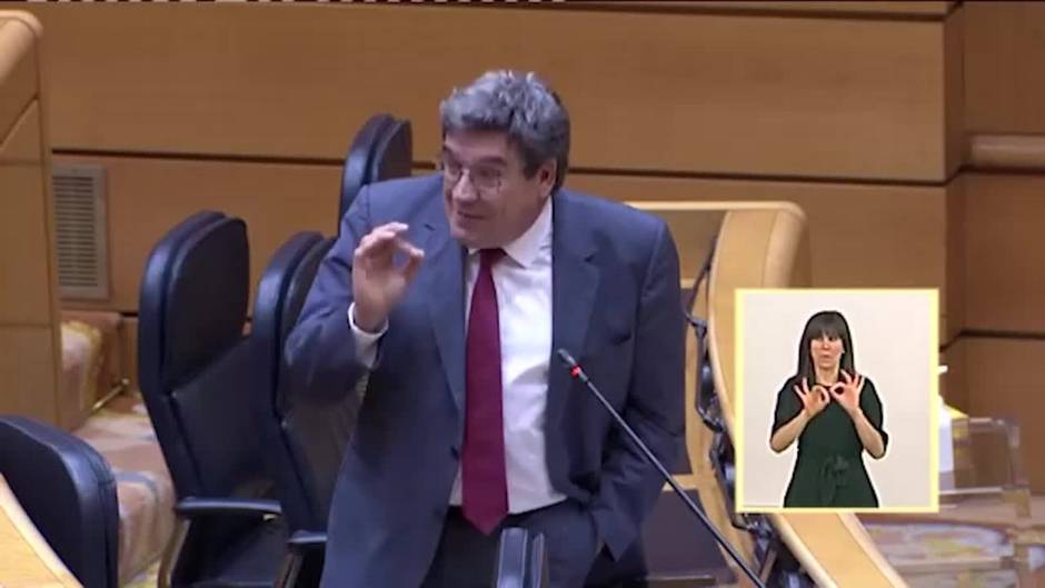 Escrivá asegura las pensiones actualizadas "ante cualquier evolución de los precios"