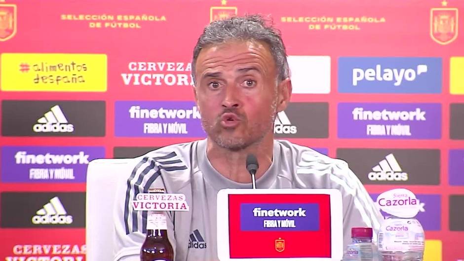 Luis Enrique: "Espero que haya sorpresas antes del Mundial"