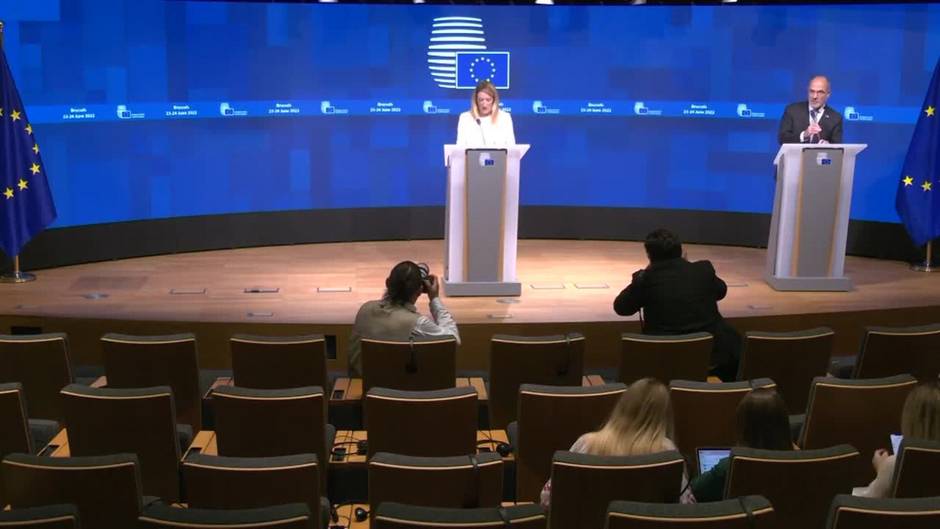 La UE ve en el estatus de candidato para Ucrania un "momento decisivo