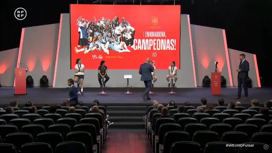 La RFEF homenajea a las campeonas de Europa de fútbol sala