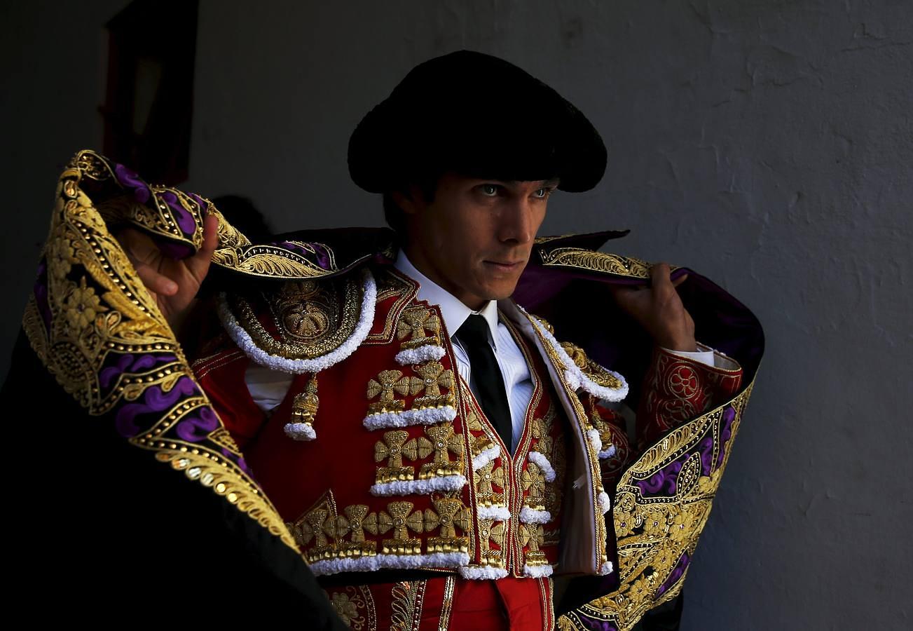 La temporada fantástica de Sebastián Castella, con cumbre en Madrid, foto a foto