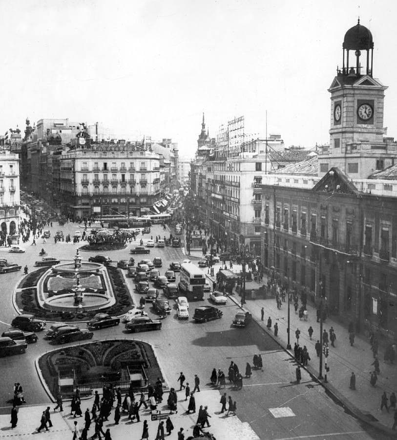14.. La Puerta del Sol tras la gran reforma de 1950
