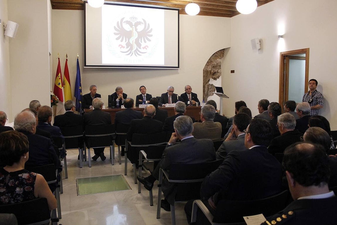 El Colegio de Médicos inaugura su nueva sede en el Casco Histórico