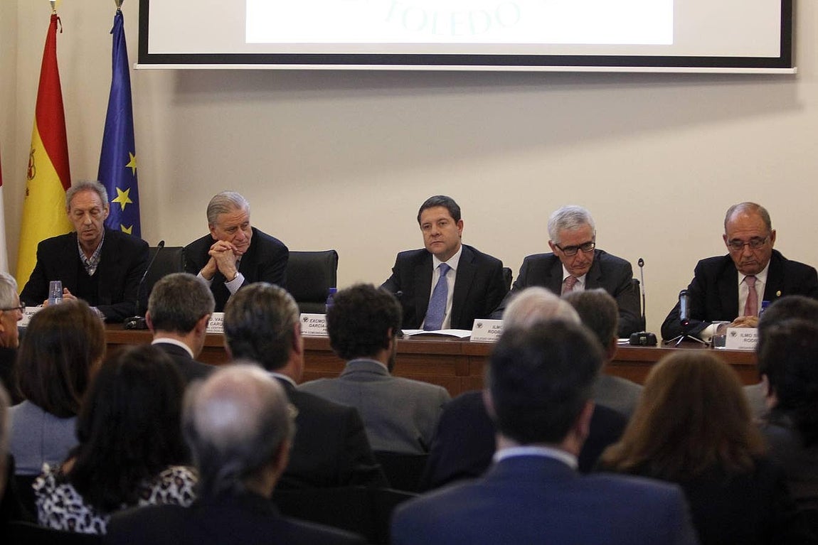 El Colegio de Médicos inaugura su nueva sede en el Casco Histórico