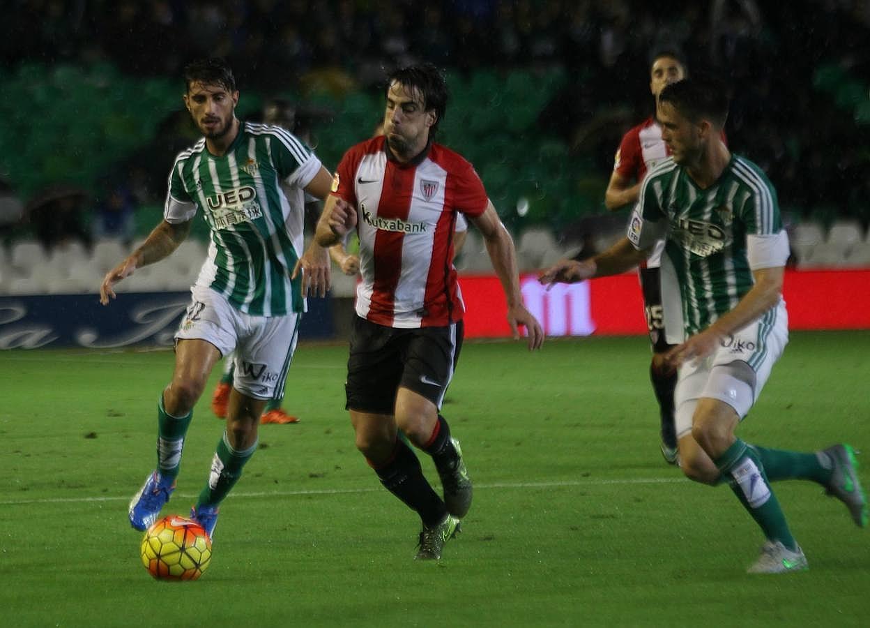 El Betis pierde ante el Athletic de Bilbao por 1-3