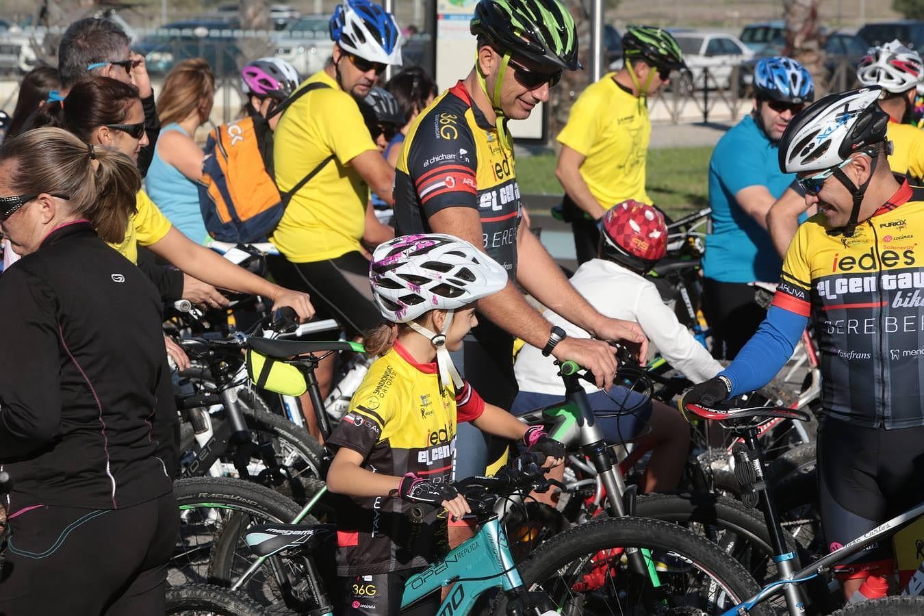 Bahía Sur celebra el Día de la Bicicleta. Si participaste... ¡búscate entre las imágenes!