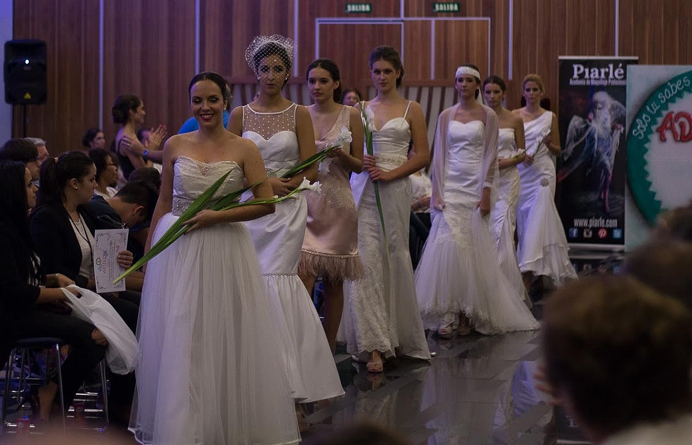 Fotos: Así ha sido el desfile a beneficio de Adisire en Cádiz