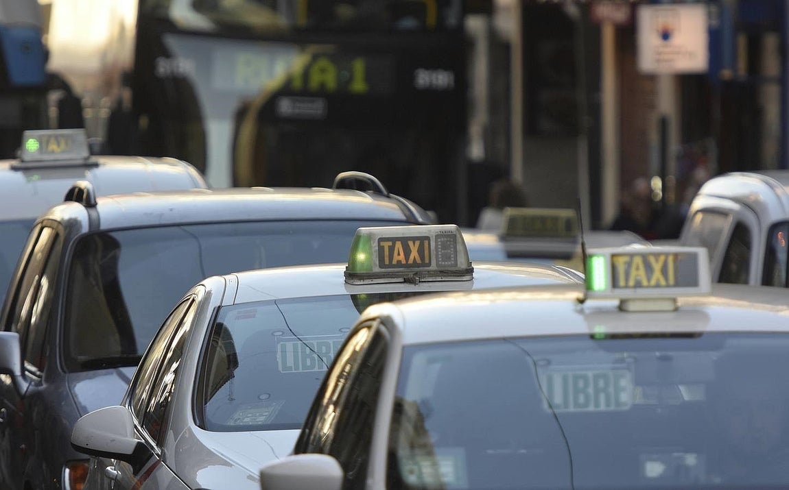 1. La delegada de Medio Ambiente y Movilidad del Ayuntamiento de Madrid, Inés Sabanés, ha señalado este viernes que mañana no se va a entrar en el 'Escenario 3' del protocolo de medidas por alta contaminación y que, de mantenerse la situación, se mantendría el nivel 2.