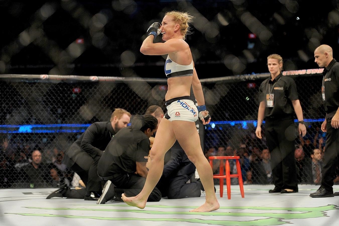 La derrota de Ronda Rousey, en imágenes