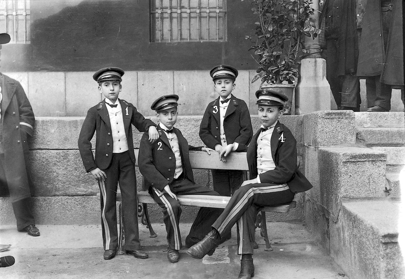 Los niños de San Ildefonso de 1906