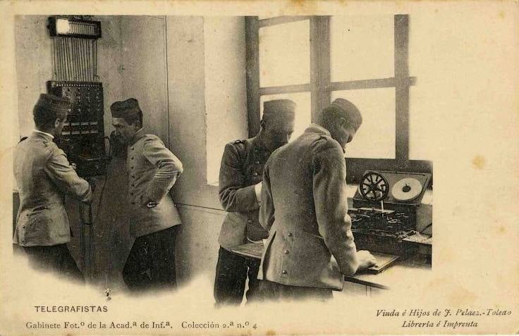 Postal del gabinete telegráfico del Alcázar en 1906. 