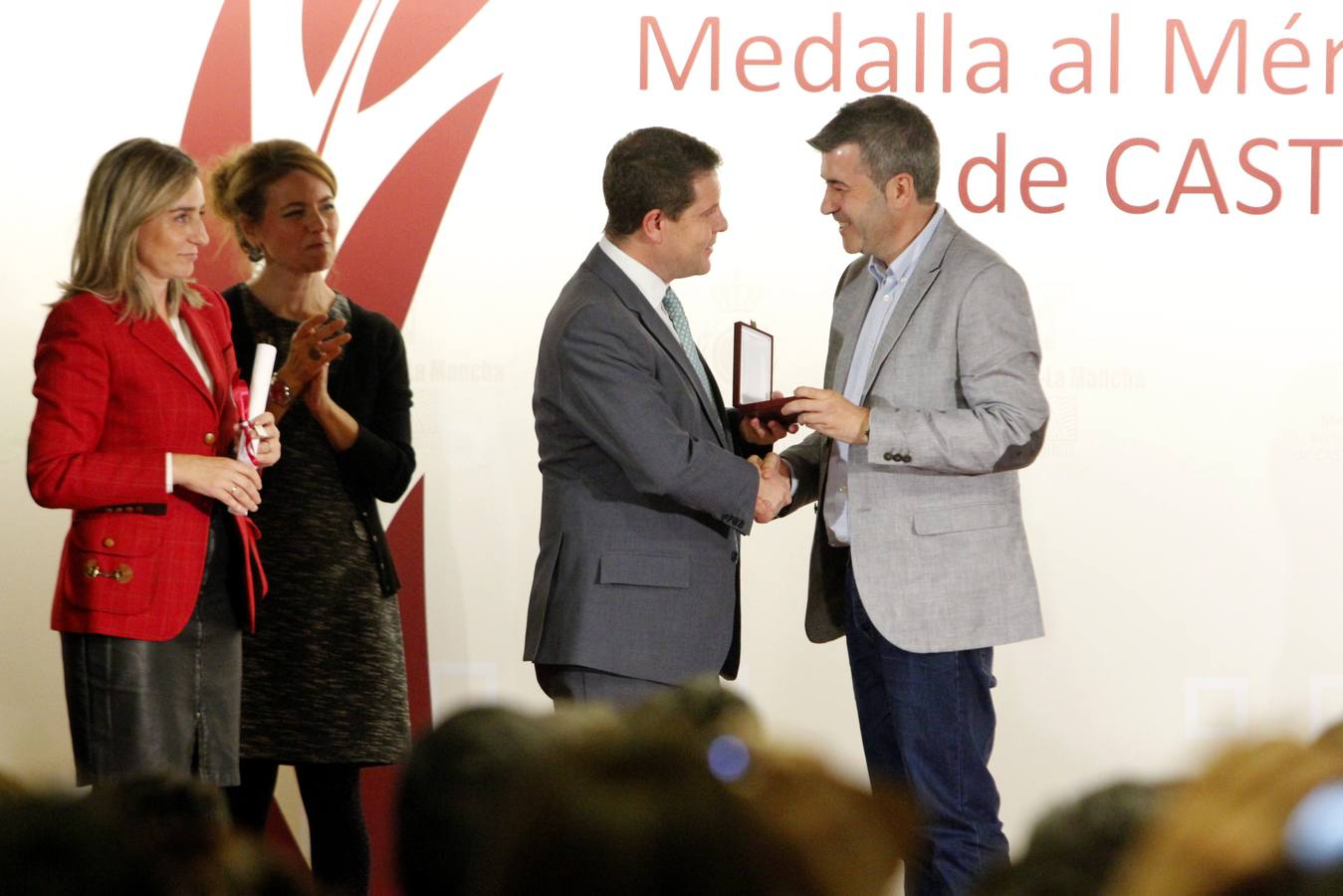 Page entrega las Medallas al Mérito en la Inciativa Social de Catilla-La Mancha