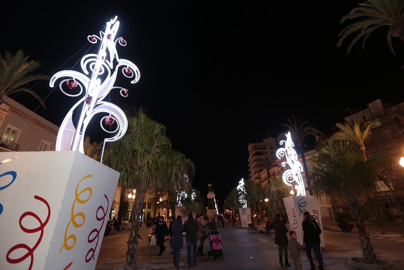 Inauguración del alumbrado de navidad en Cádiz