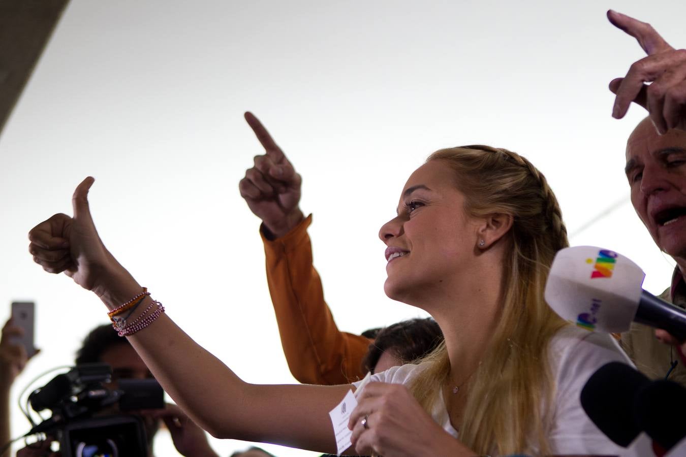 Lilian tintori anima a los venezolanos a votar por «la libertad». 