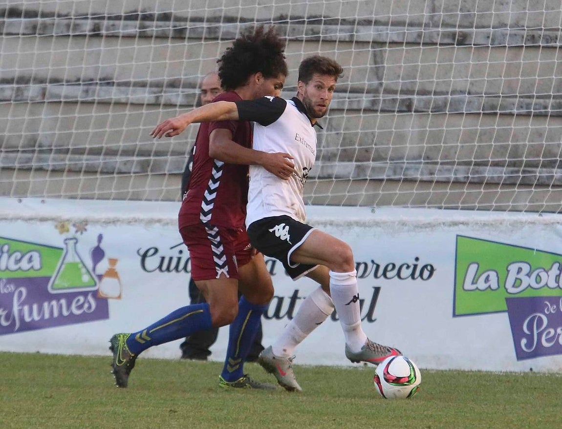 Fotos: Mérida - Cádiz (1-1)