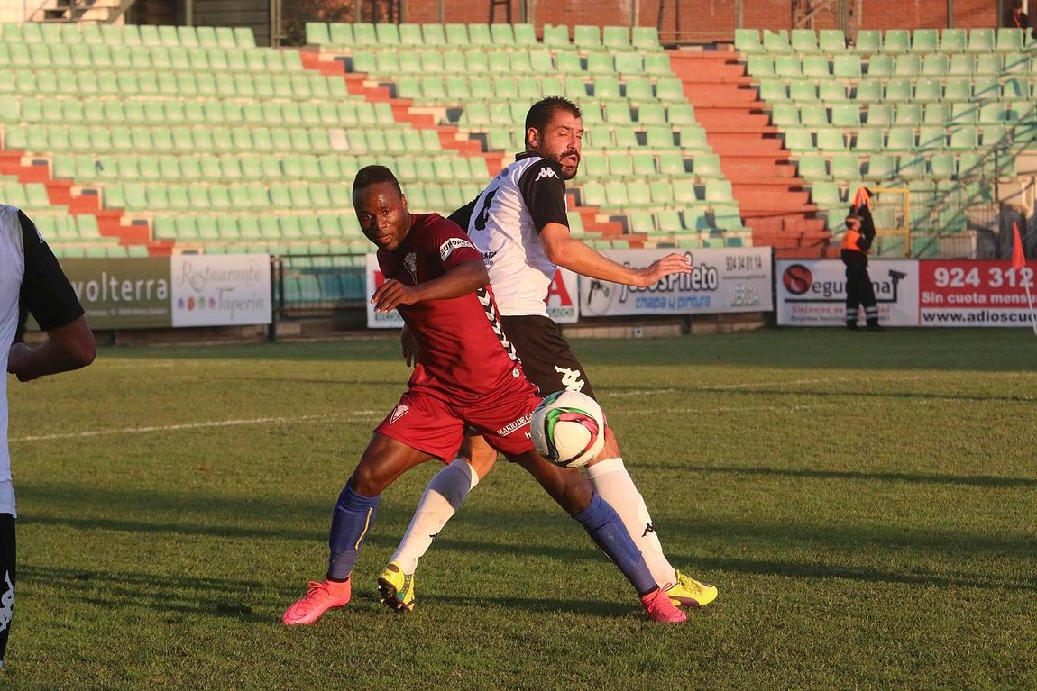 Fotos: Mérida - Cádiz (1-1)