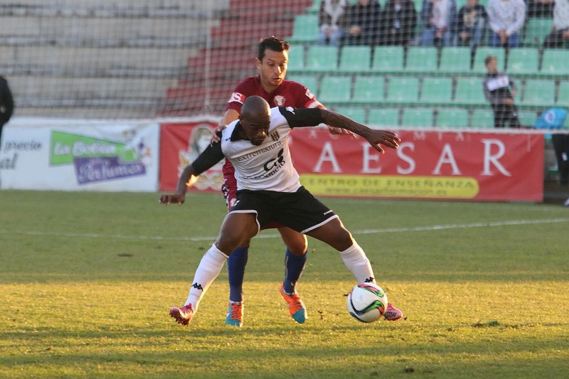 Fotos: Mérida - Cádiz (1-1)