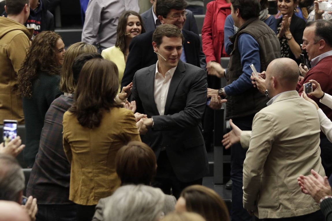 Albert Rivera, por su parte, eligió Cádiz para realizar su discurso. 