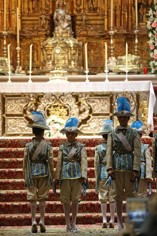 Postales del día de la Inmaculada en Sevilla