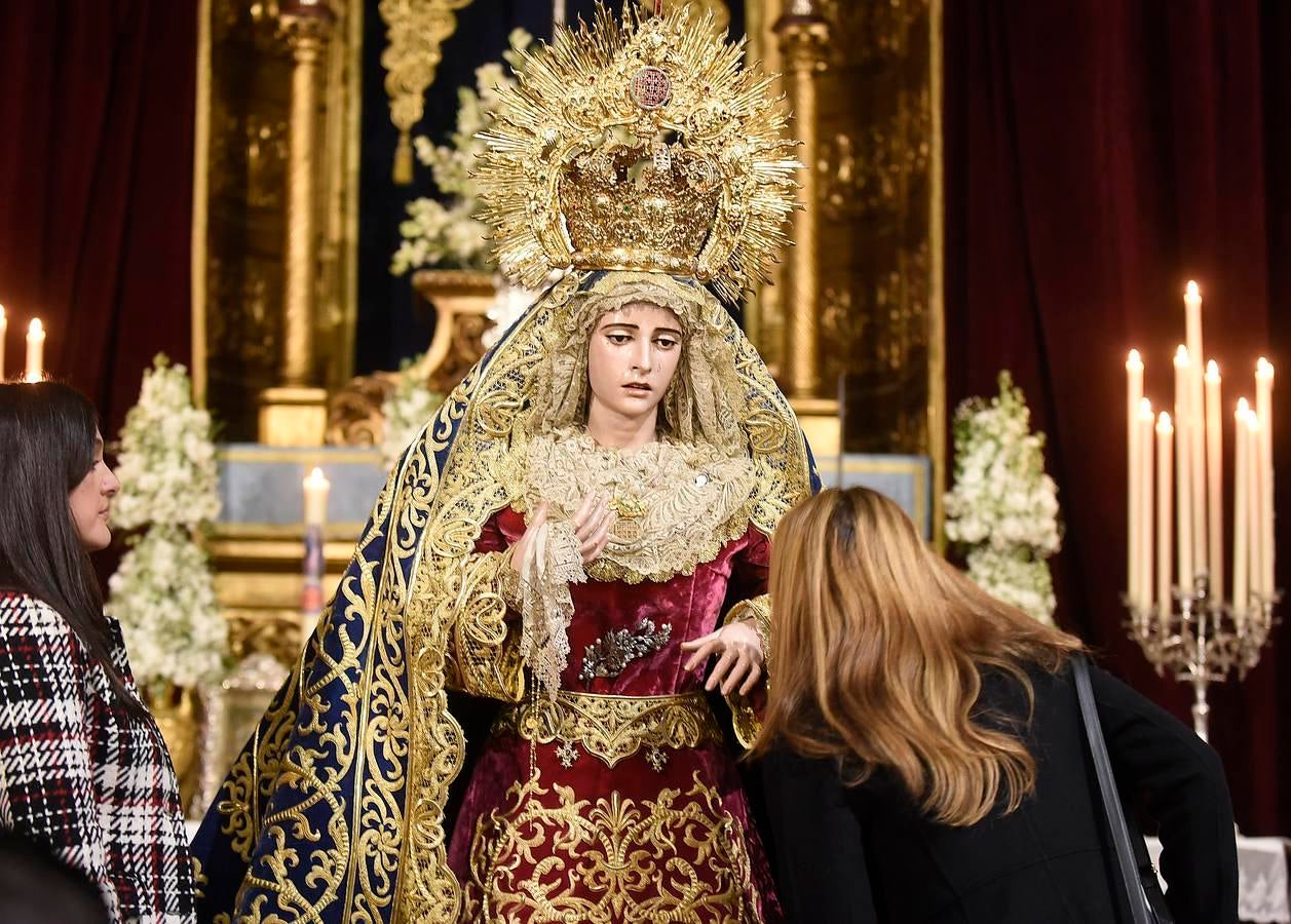 Postales del día de la Inmaculada en Sevilla