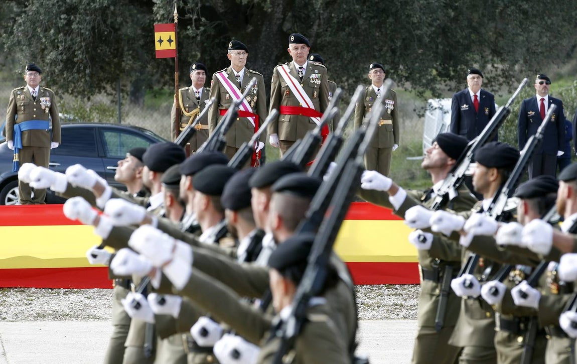 El desfile militar de la Brimz X por la Inmaculada, en imágenes