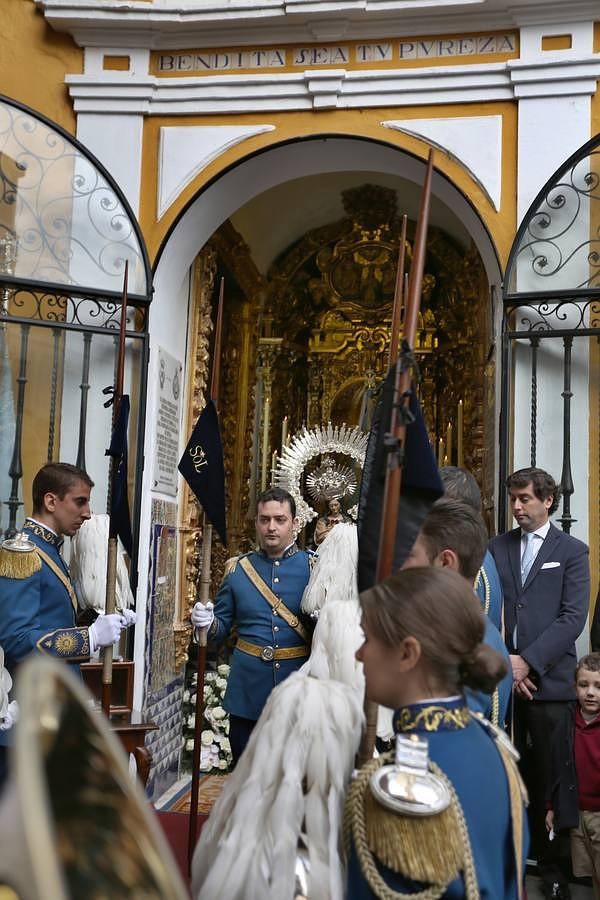 Postales del día de la Inmaculada en Sevilla