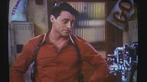 Matt Leblanc como Joey / MAc