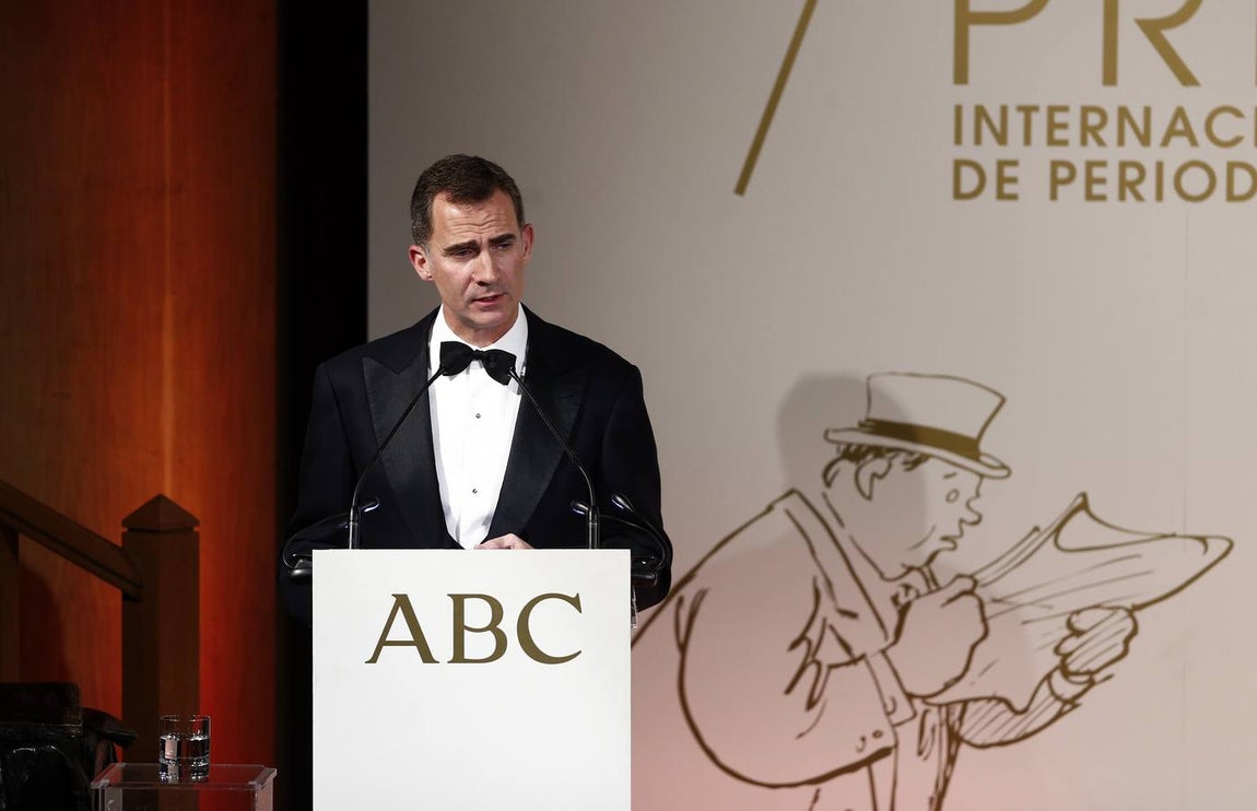 Las imágenes más relevantes de unos concurridos premios Mariano de Cavia. 