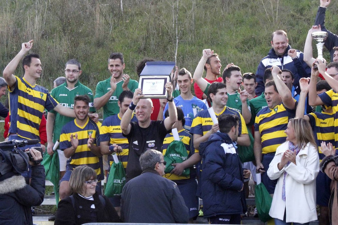 Encuentro solidario de fútbol
