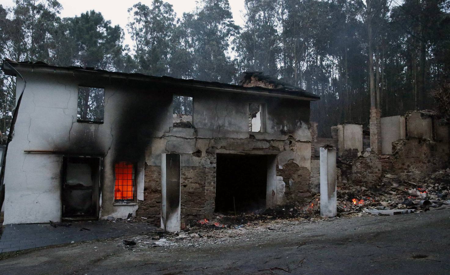 Imagen de los destrozos que han provocado las llamas en Asturias
