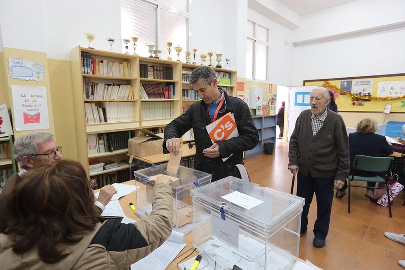 Juan Manuel Pérez, de Ciudadanos, ha votado en Cádiz