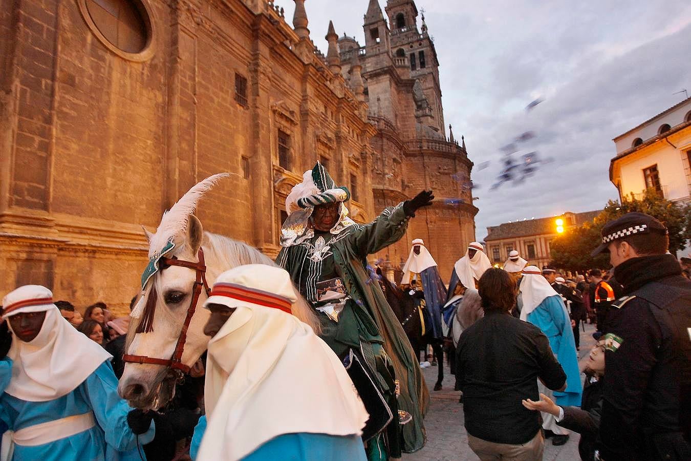 El cortejo del Heraldo Real, en imágenes