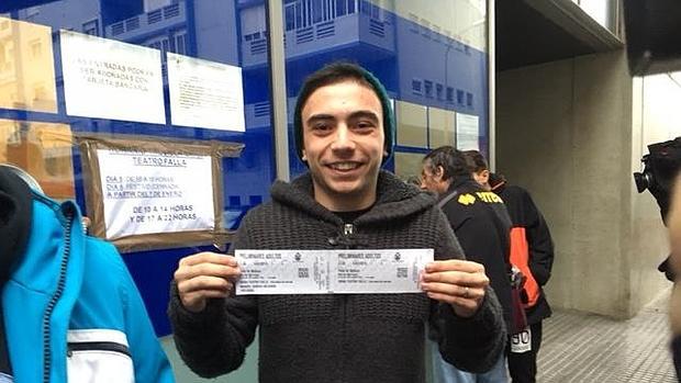 Las mejores imágenes de la venta de entradas del Falla