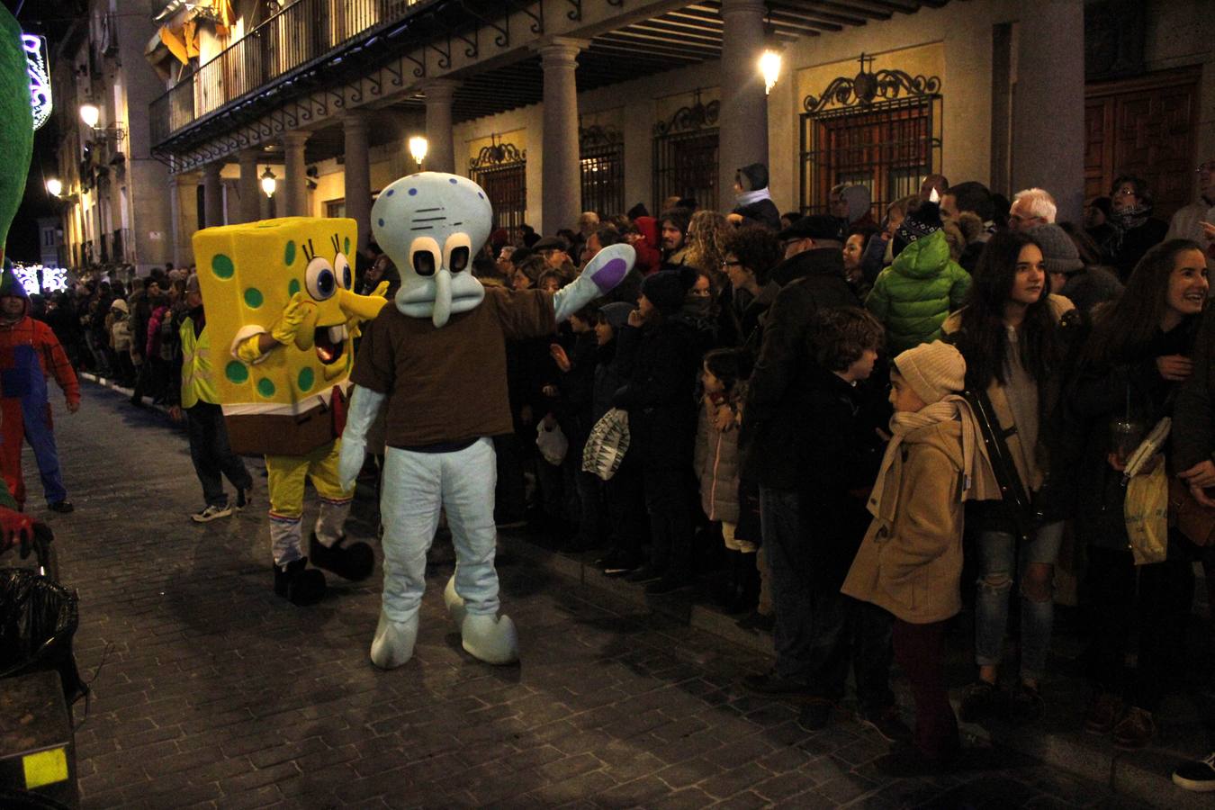 Los Reyes Magos llegan a Toledo entre aromas de buena cocina