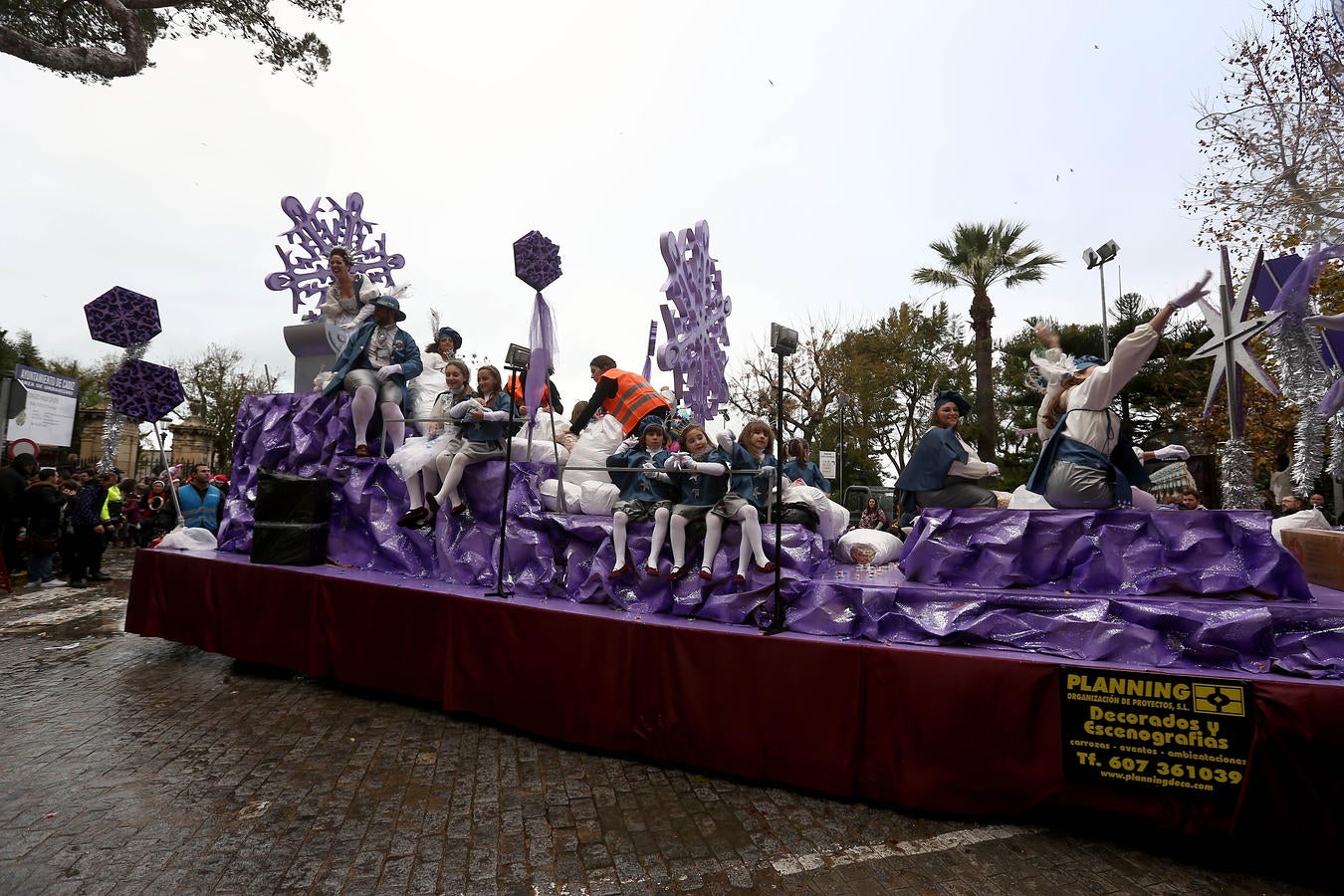 Fotos: Cabalgata en Cádiz 2016. La lluvia retrasa el desfile