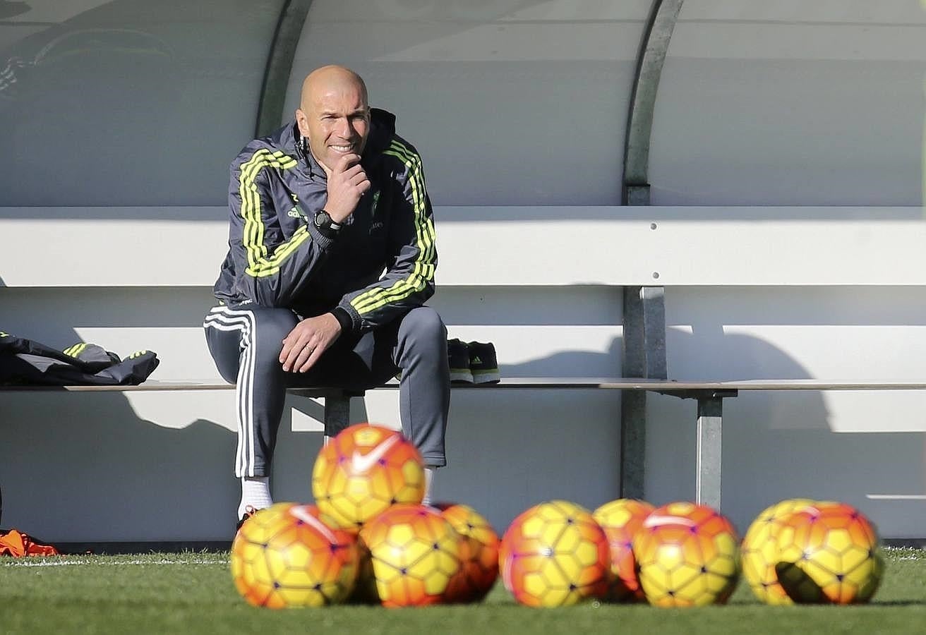 Primeras imágenes de Zidane como entrenador del Real Madrid