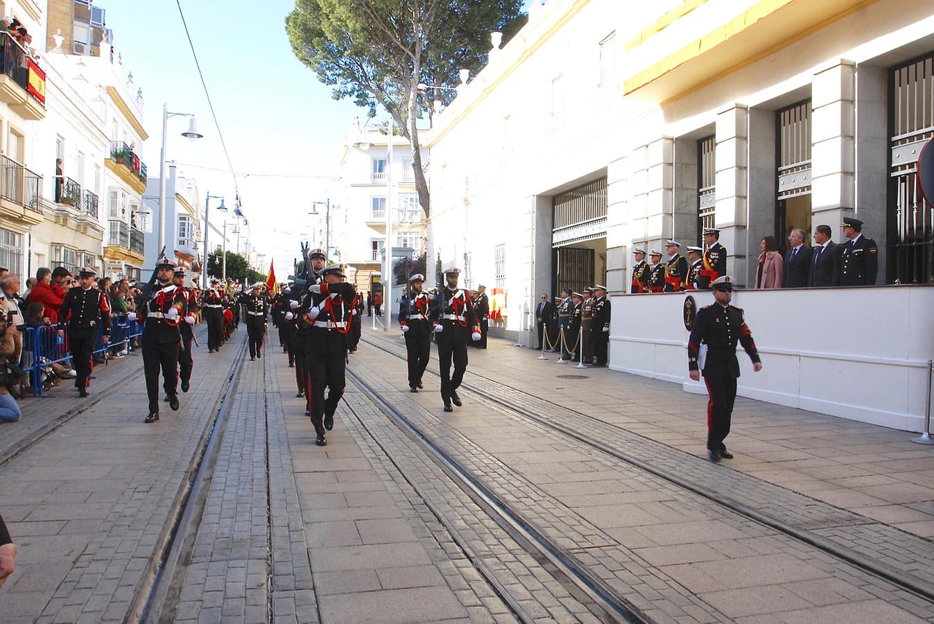 Fotos: Así se celebra la Pascua Militar en San Fernando