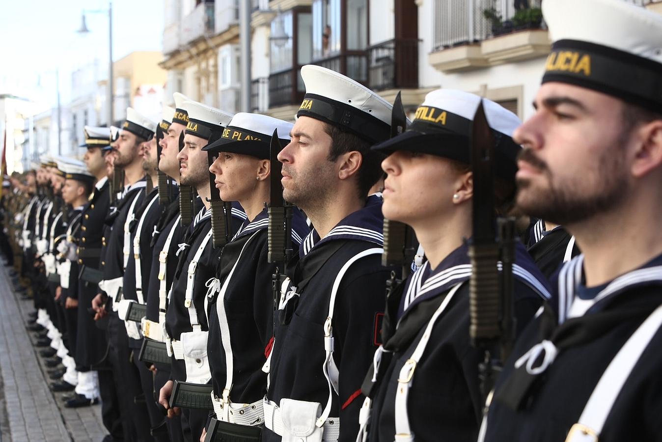 Fotos: Así se celebra la Pascua Militar en San Fernando