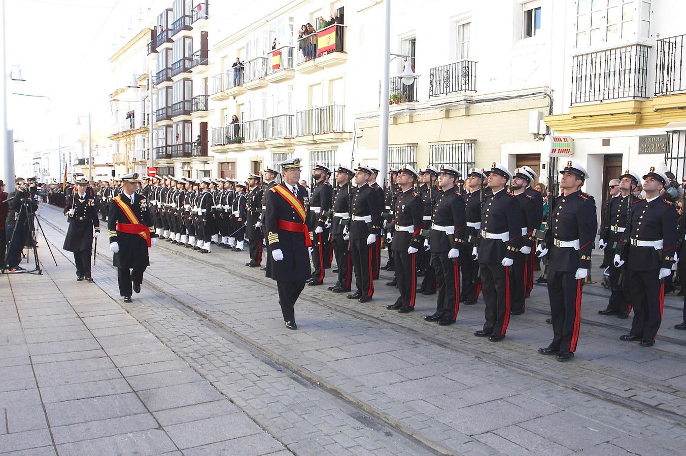 Fotos: Así se celebra la Pascua Militar en San Fernando